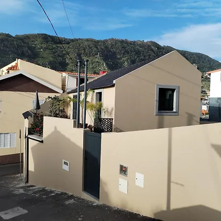 Favinha Rooftop Machico  Exterior photo